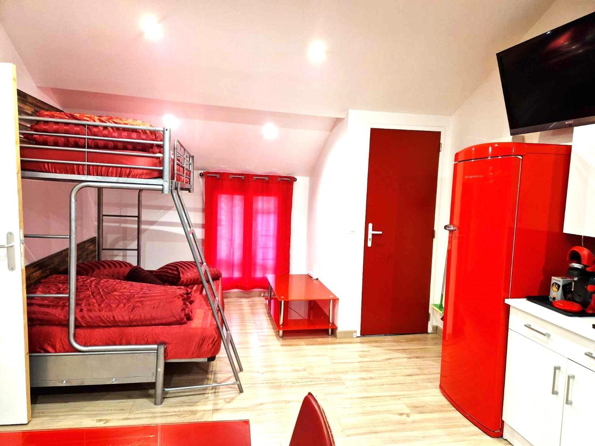 11 - Tres Joli 2 Pieces Tout Equipe Pour 1 A 5 Personnes, Vue Sur Parc Arbore, Parking Privatif Gratuit, Grand Fourgon Possible, Tout Le Linge De Maison Est Fourni Razac-sur-lʼIsle Eksteriør bilde
